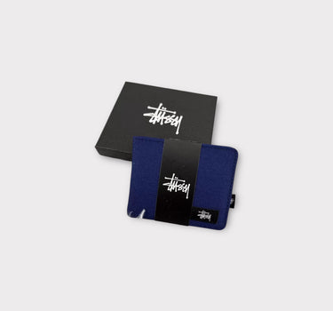 stussy wallet